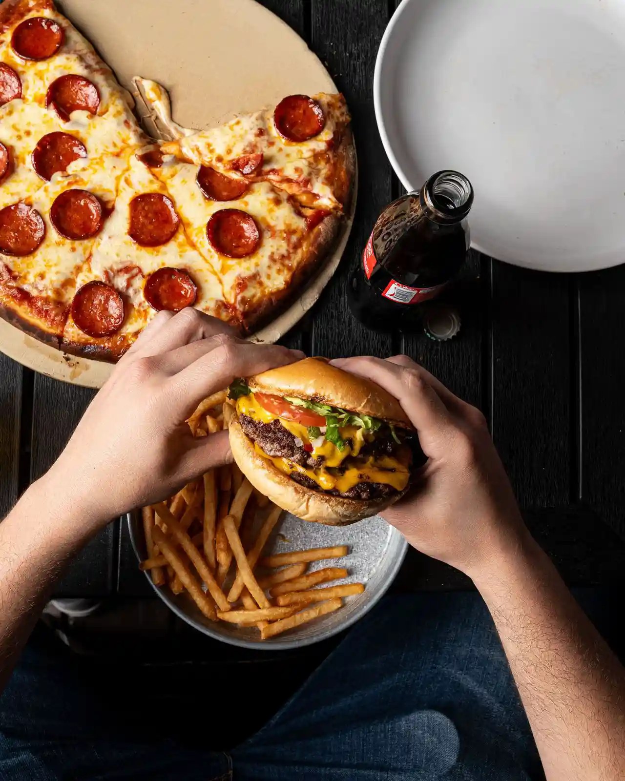Rubik — hamburguesa y pizza